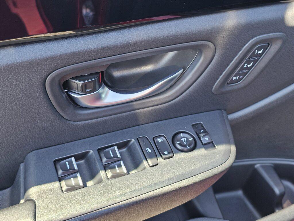 new 2025 Honda Pilot car, priced at $52,447