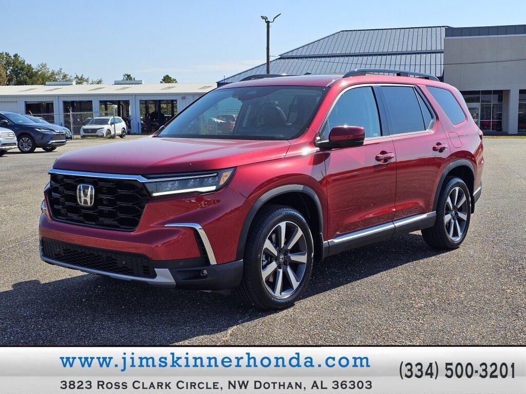 new 2025 Honda Pilot car, priced at $52,447
