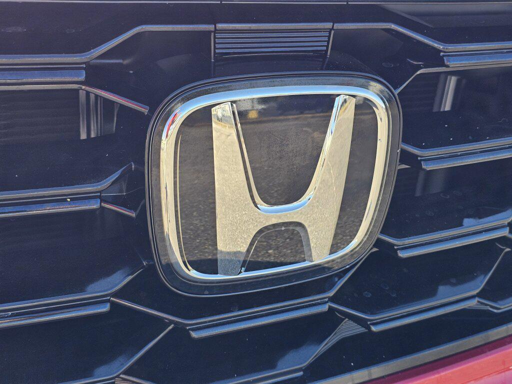 new 2025 Honda Pilot car, priced at $52,447