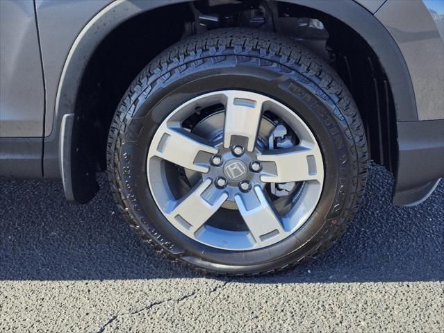 new 2025 Honda Ridgeline car, priced at $44,375