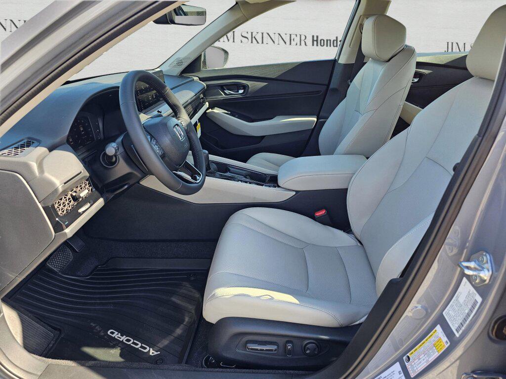 new 2025 Honda Accord Hybrid car, priced at $37,188