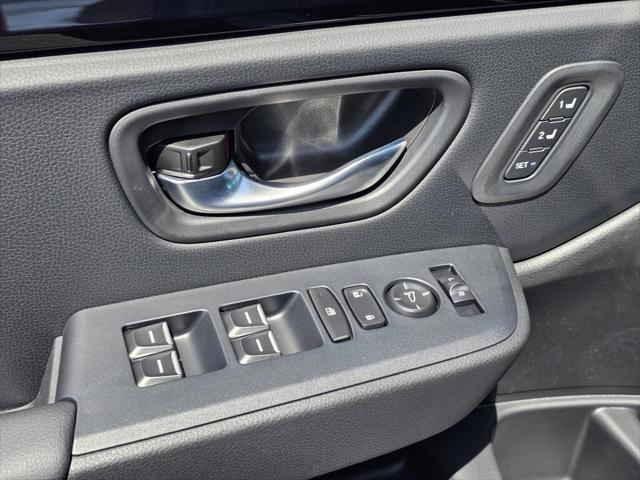 new 2025 Honda Pilot car, priced at $45,548