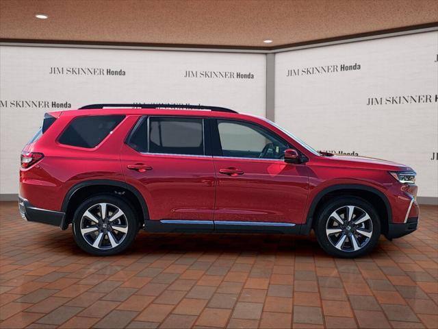 new 2025 Honda Pilot car, priced at $52,402