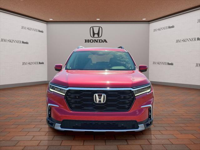 new 2025 Honda Pilot car, priced at $52,402