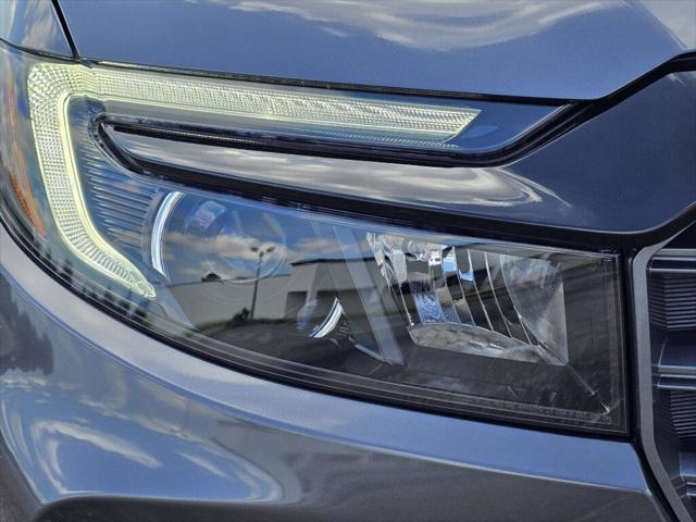 new 2025 Honda Ridgeline car, priced at $47,428