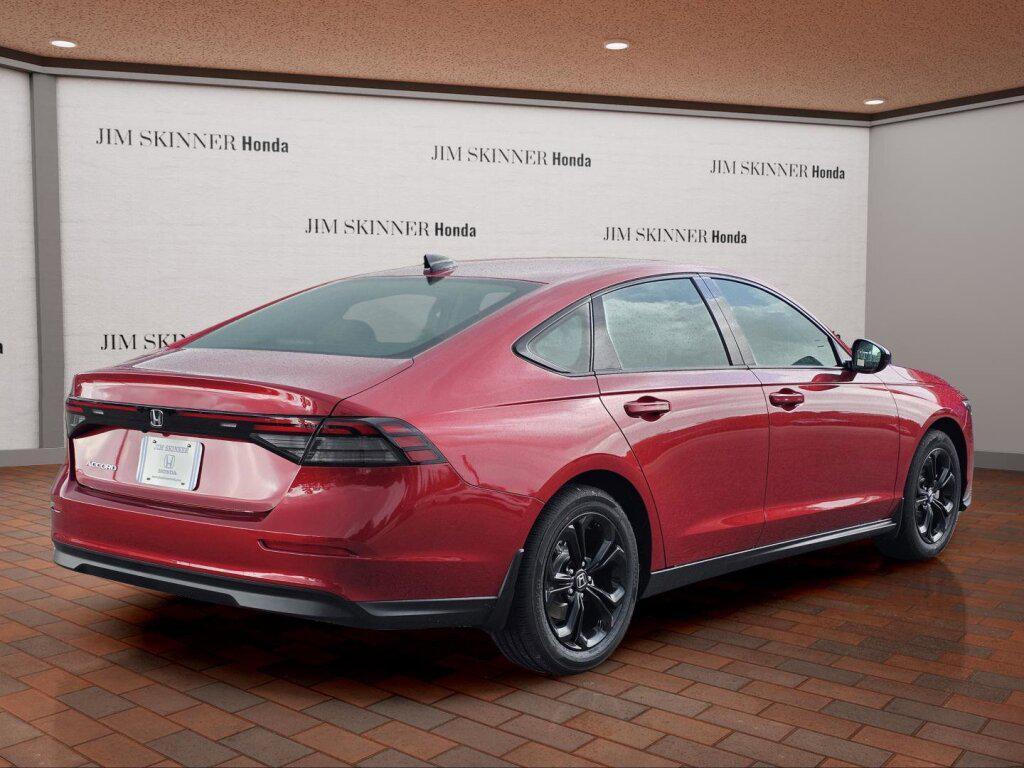 new 2025 Honda Accord car, priced at $32,763