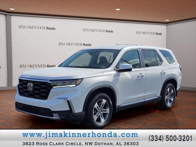 new 2025 Honda Pilot car, priced at $48,103