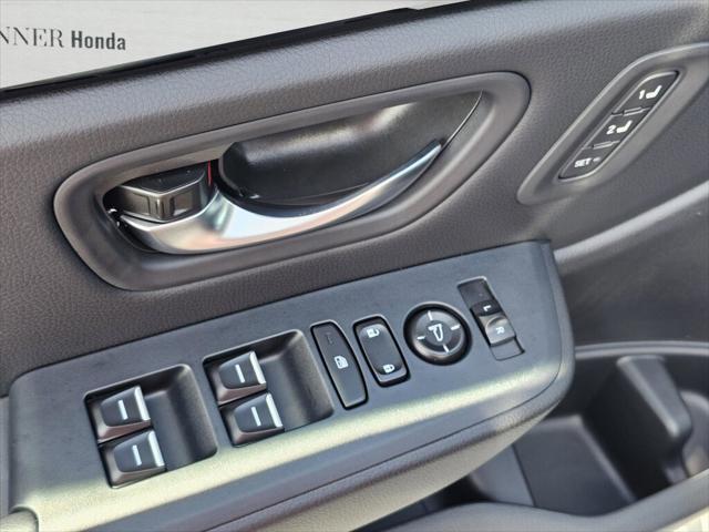 new 2025 Honda Pilot car, priced at $48,103