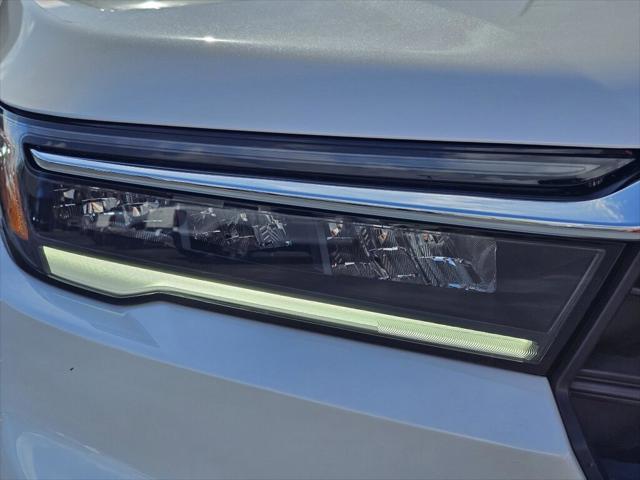 new 2025 Honda Pilot car, priced at $48,103