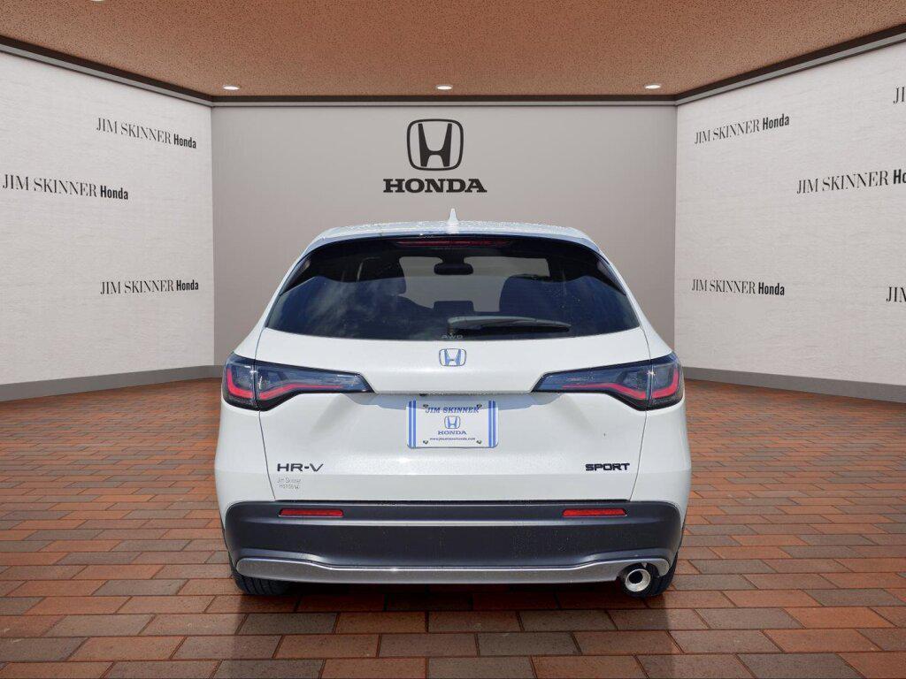 new 2026 Honda HR-V car, priced at $31,948