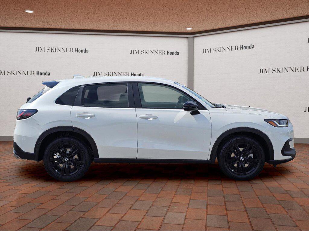new 2026 Honda HR-V car, priced at $31,948