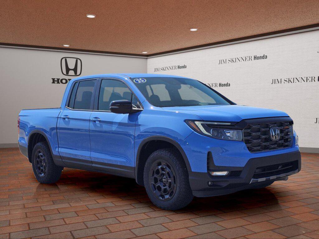 new 2025 Honda Ridgeline car, priced at $49,783