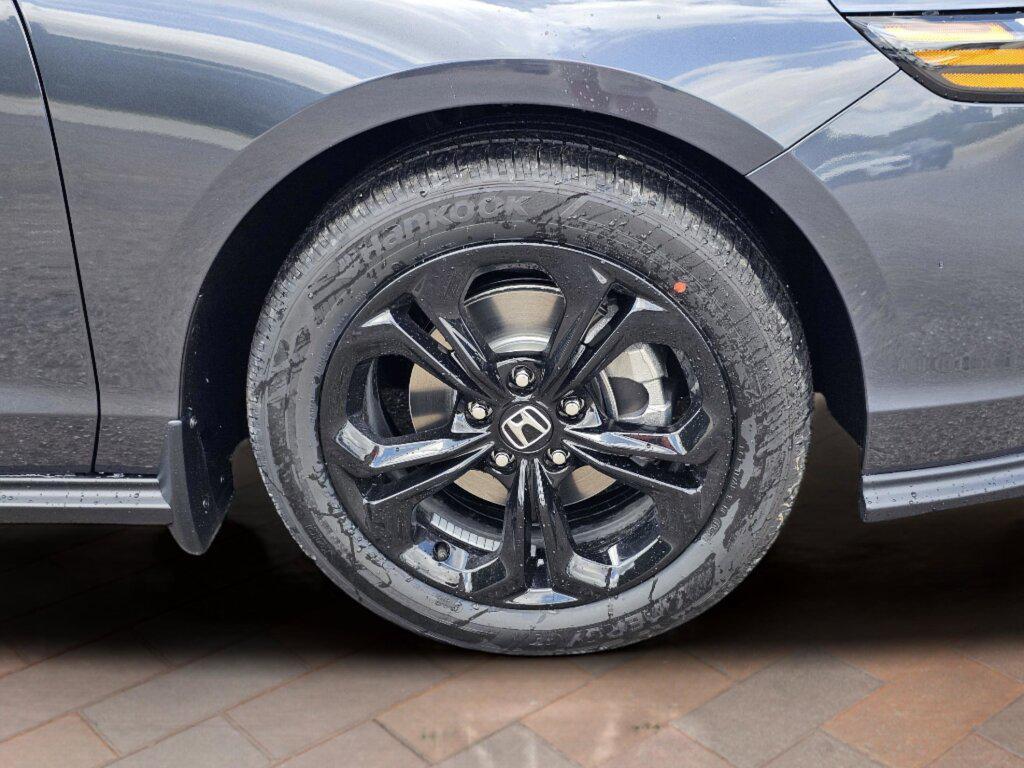 new 2025 Honda Accord car, priced at $32,308