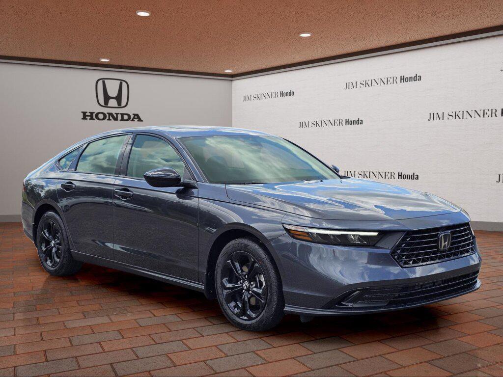 new 2025 Honda Accord car, priced at $32,308