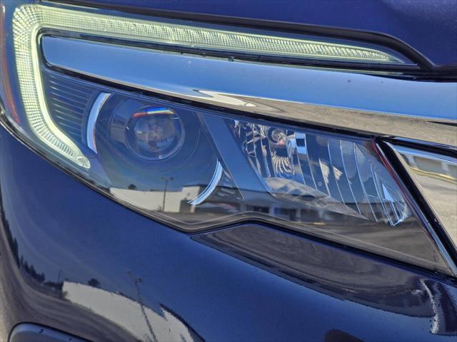used 2022 Honda Pilot car, priced at $34,990