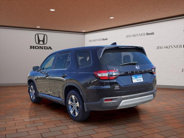 new 2025 Honda Pilot car, priced at $45,493