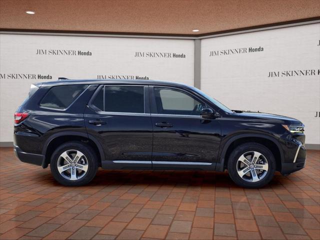 used 2023 Honda Pilot car, priced at $38,990