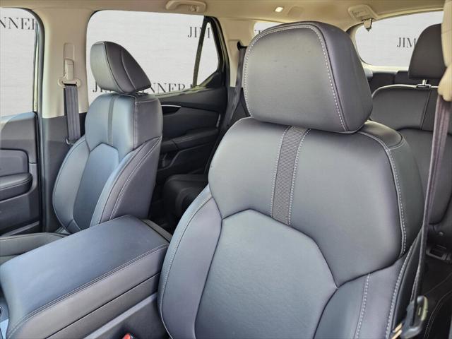 used 2023 Honda Pilot car, priced at $38,990