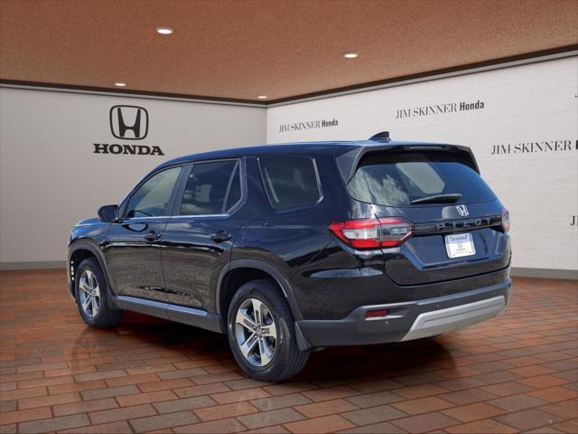 used 2023 Honda Pilot car, priced at $38,990
