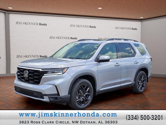 new 2025 Honda Pilot car, priced at $51,747