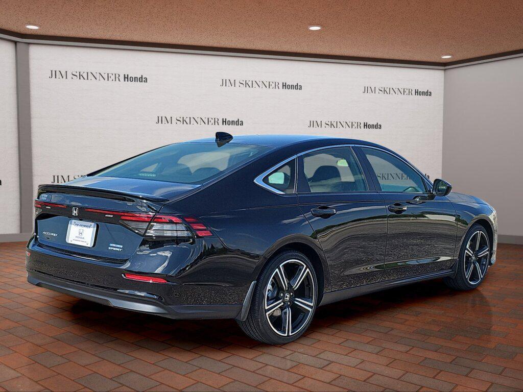 new 2025 Honda Accord Hybrid car, priced at $35,403