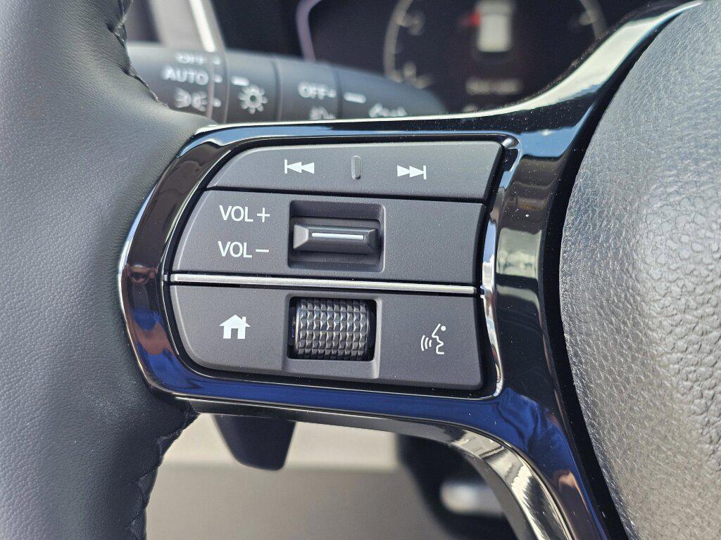new 2025 Honda Pilot car, priced at $52,202