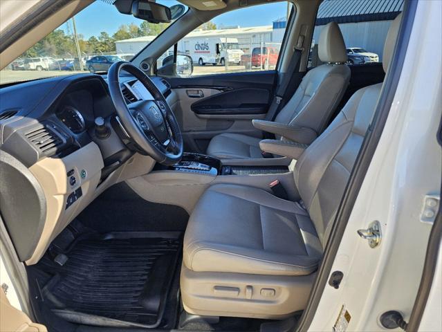 used 2016 Honda Pilot car, priced at $22,990