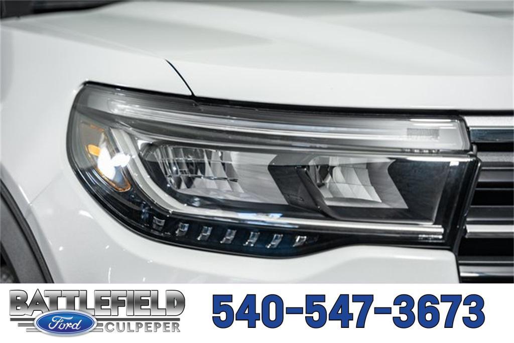 new 2025 Ford Explorer car, priced at $40,500