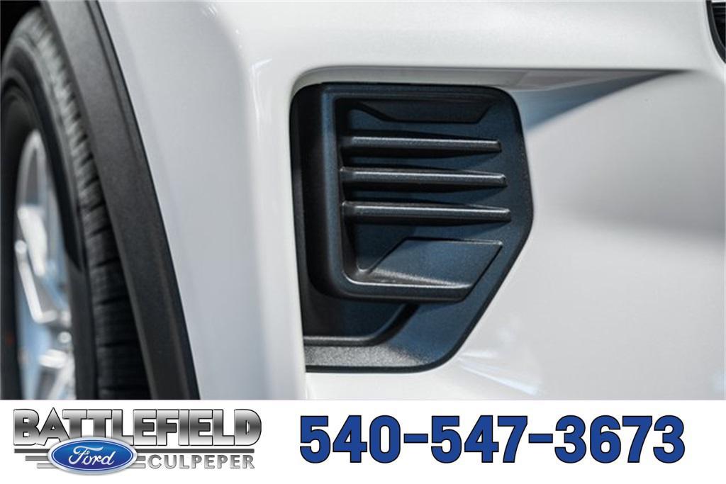 new 2025 Ford Explorer car, priced at $40,500