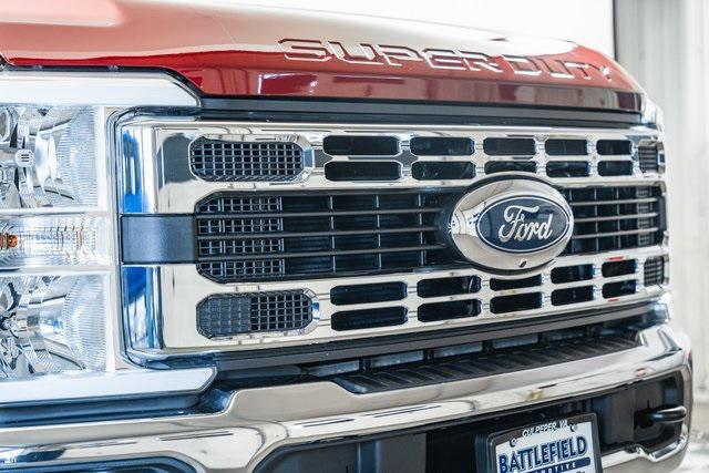 new 2025 Ford F-250 car, priced at $71,315