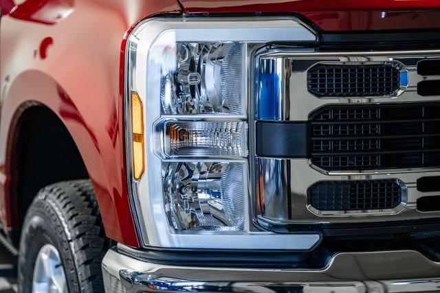 new 2025 Ford F-250 car, priced at $71,315