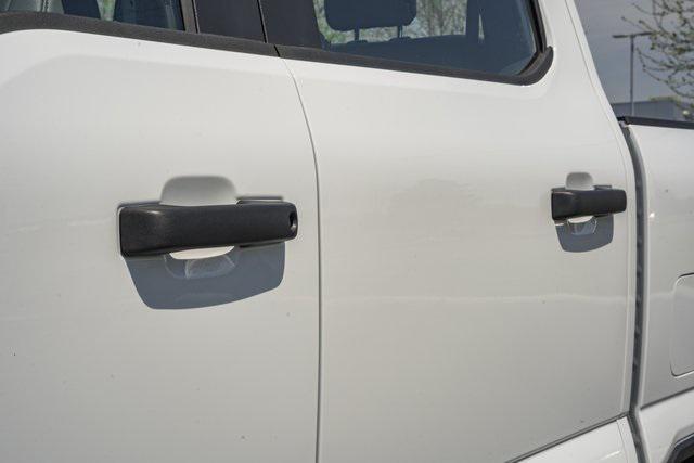 new 2025 Ford F-250 car, priced at $53,499
