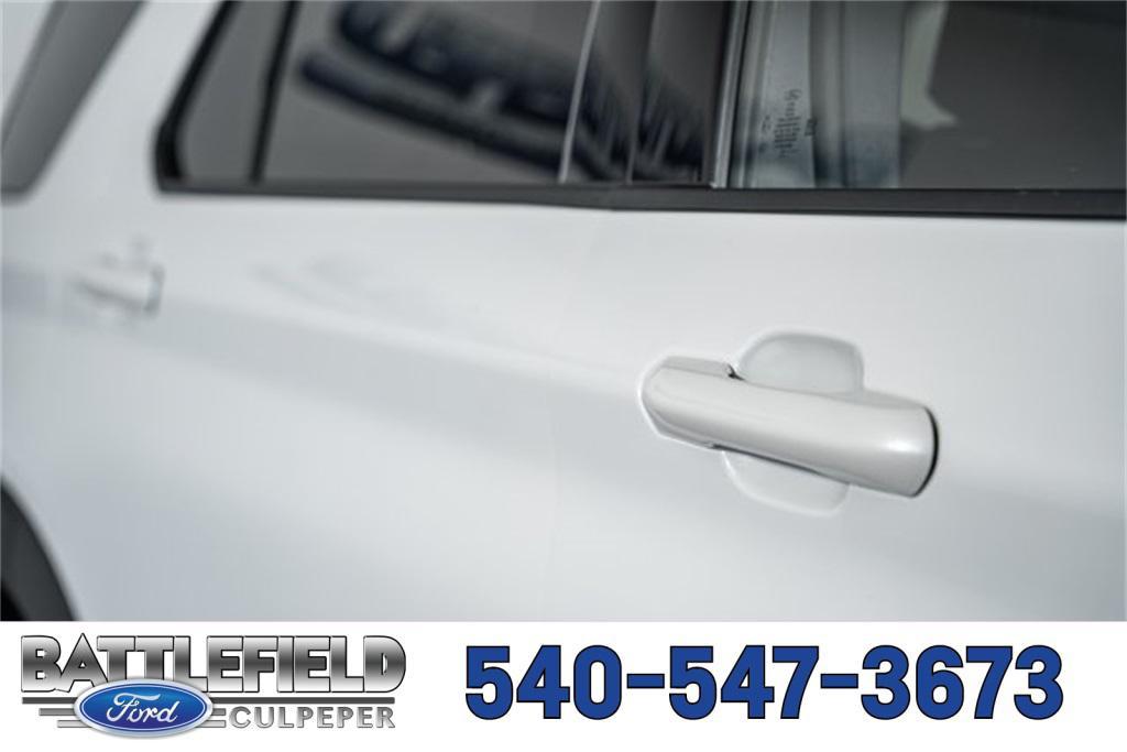 new 2025 Ford Explorer car, priced at $52,500