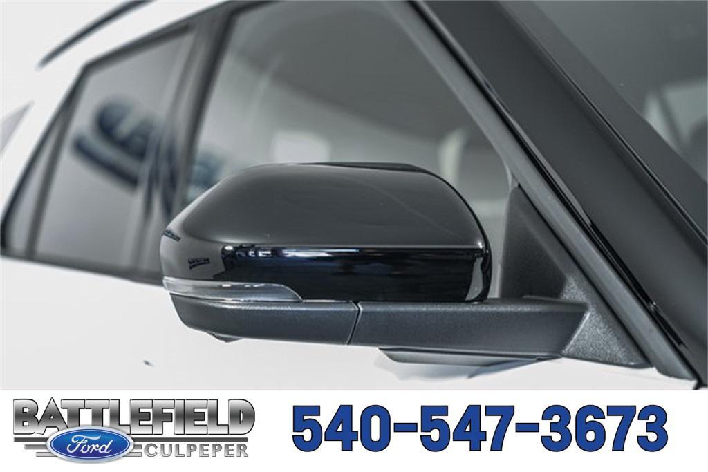 new 2025 Ford Explorer car, priced at $52,500
