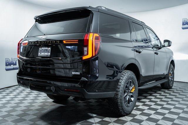 new 2025 Ford Expedition car, priced at $80,500