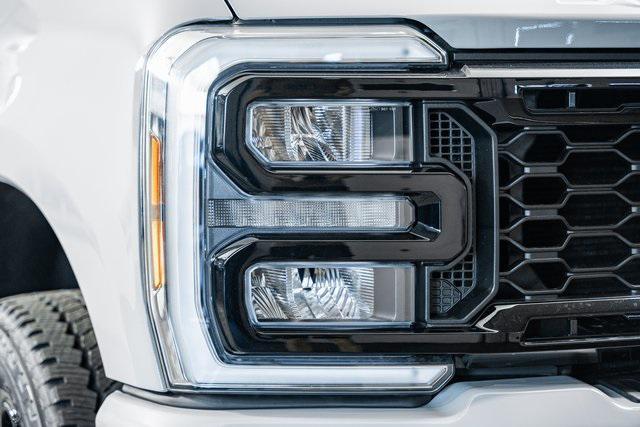 new 2025 Ford F-250 car, priced at $71,250
