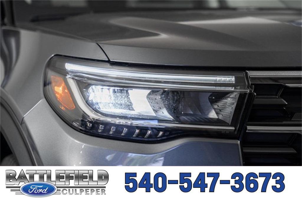 new 2025 Ford Explorer car, priced at $43,490