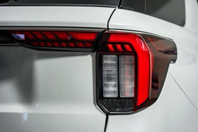 new 2025 Ford Explorer car, priced at $57,690