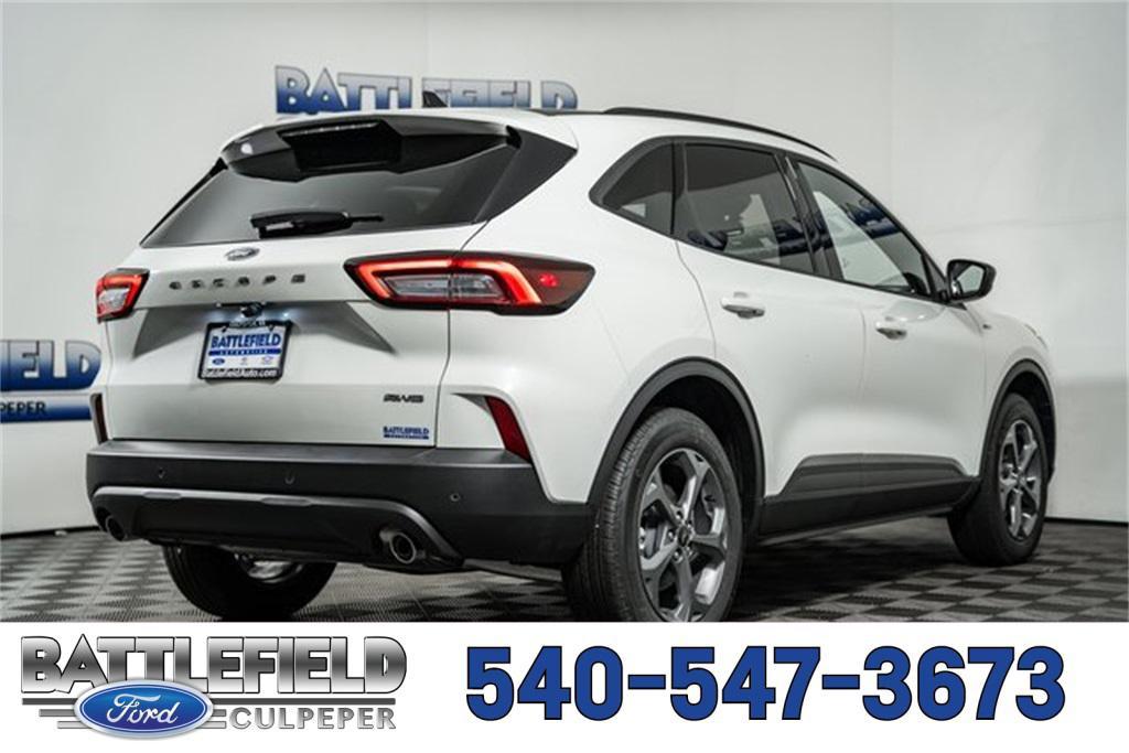 new 2025 Ford Escape car, priced at $29,500