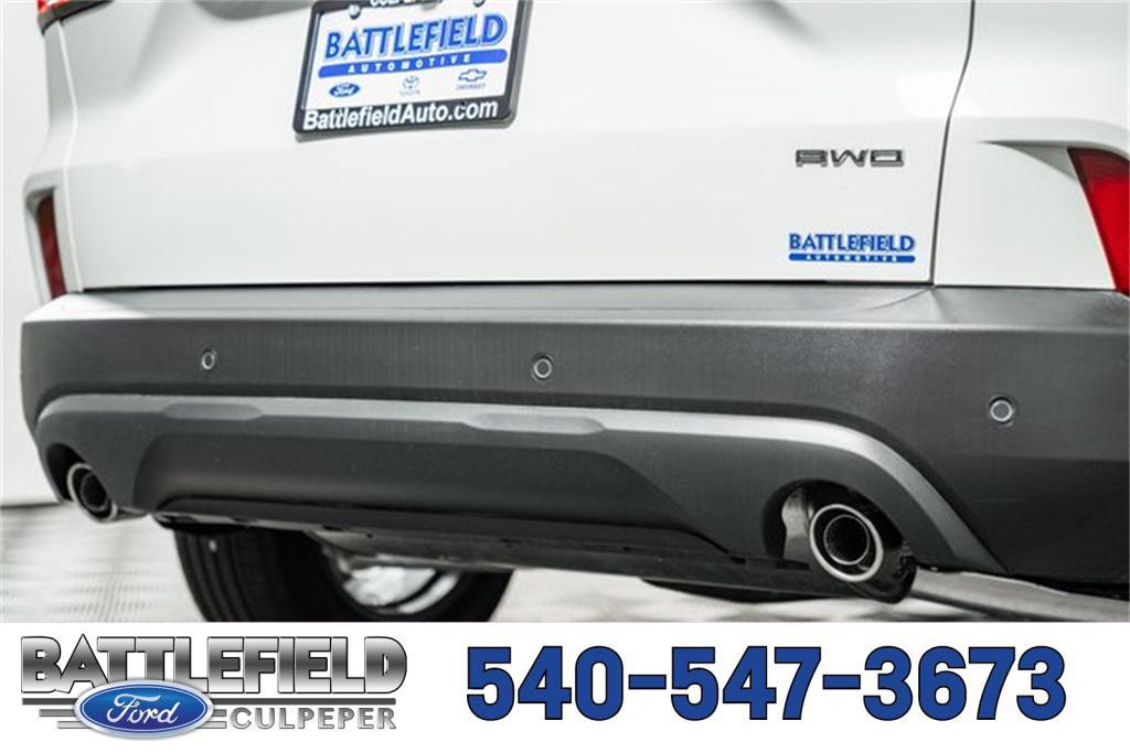 new 2025 Ford Escape car, priced at $29,500