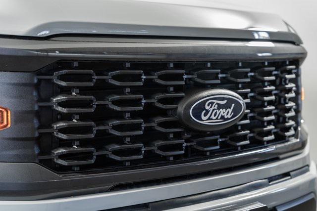 new 2024 Ford F-150 car, priced at $43,299