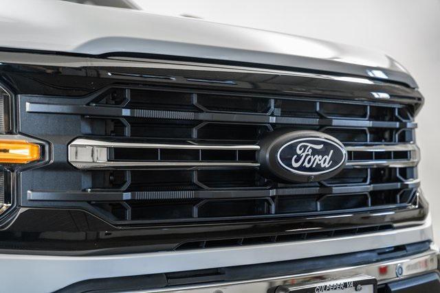 new 2024 Ford F-150 car, priced at $57,299