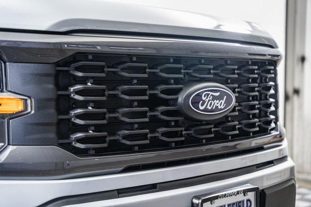 new 2025 Ford F-150 car, priced at $49,595