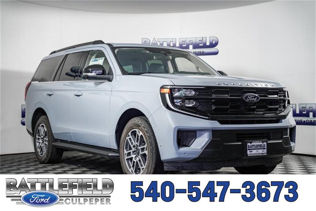 new 2025 Ford Expedition car, priced at $71,339