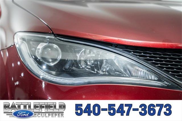 used 2020 Chrysler Pacifica car, priced at $14,998