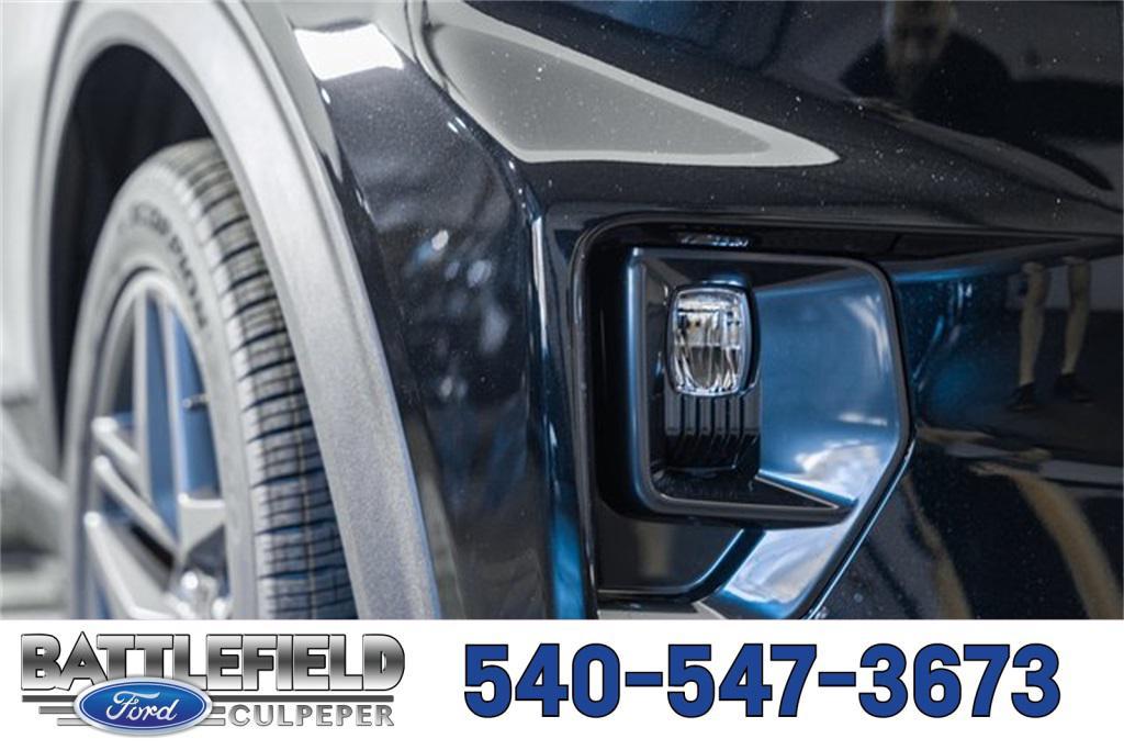 new 2025 Ford Explorer car, priced at $54,990