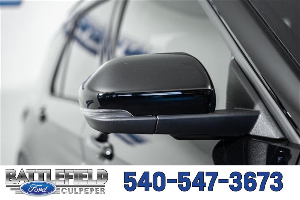 new 2025 Ford Explorer car, priced at $54,990