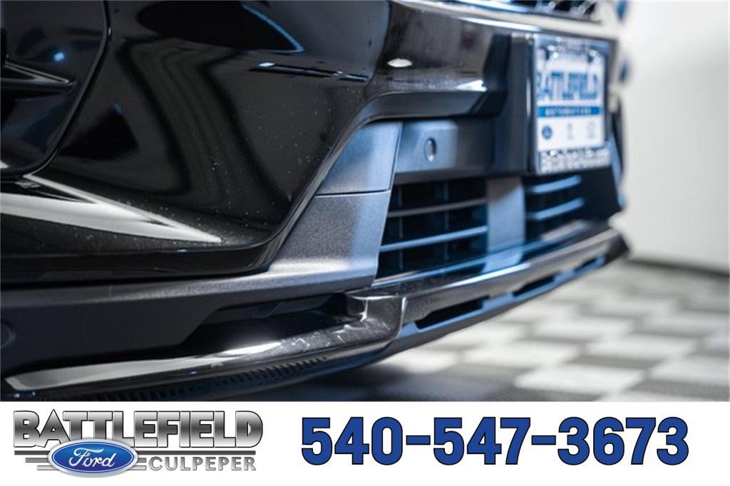 new 2025 Ford Explorer car, priced at $54,990