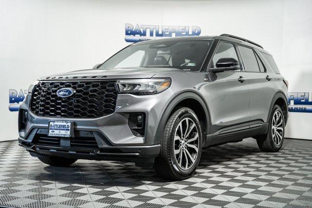used 2025 Ford Explorer car, priced at $43,500