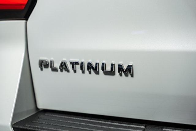 used 2024 Ford Expedition car, priced at $71,900